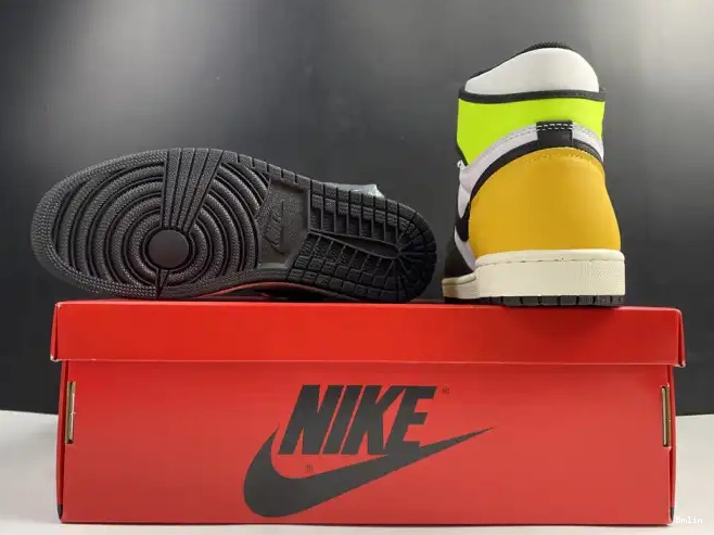 Bmlin HIGH RETRO 555088-118 GOLD' JORDAN AIR 'VOLT OG 1 0522